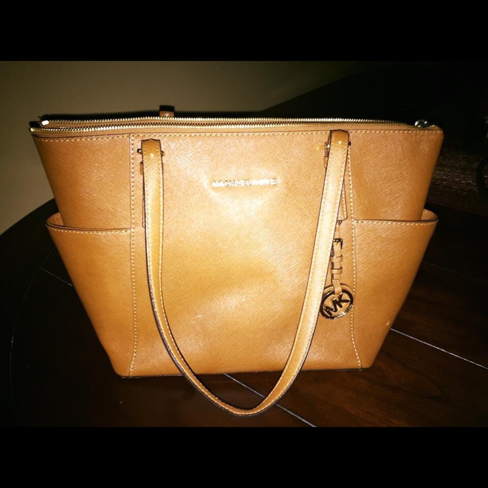 Michael Kors Brown Leather Purse/Satchel